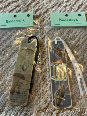 Vintage Botanical Mushroom Bookmarks - Set of 2
